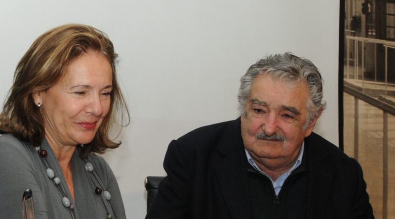 Aurora Díaz-Rato Revuelta con el presidente José Mujica de Uruguay